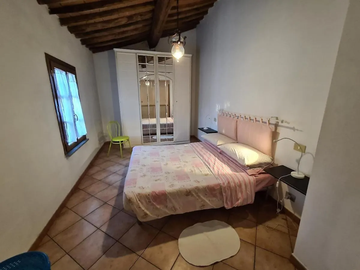 Charming Base In Tuscany Chiesina Uzzanese Italy