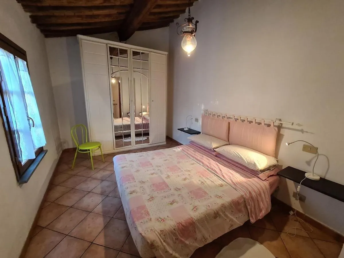 Charming Base In Tuscany Chiesina Uzzanese