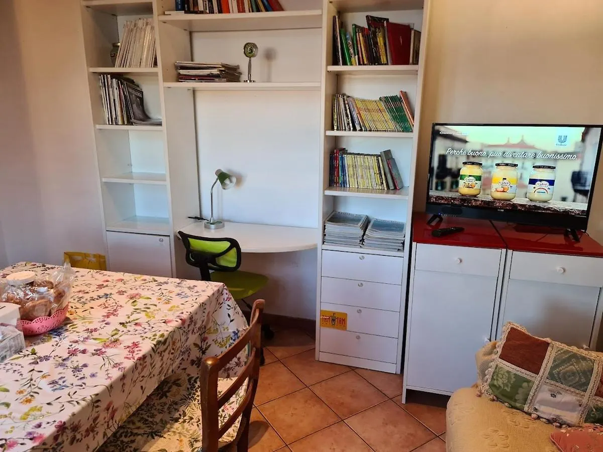 Charming Base In Tuscany Chiesina Uzzanese
